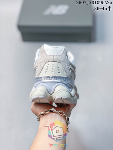 New Balance 9060R Sneakers aus Wildleder für Herren und Damen 10