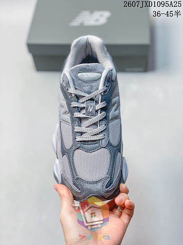 New Balance 9060R Sneakers aus Wildleder für Herren und Damen 18