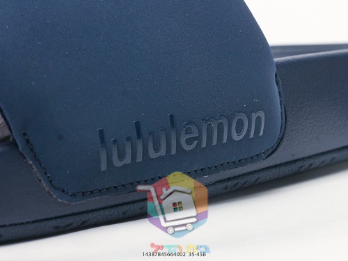 lululemon Slides in Navy mit geprägtem Logo 2