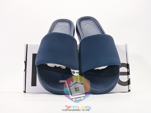 lululemon Slides in Navy mit geprägtem Logo 7