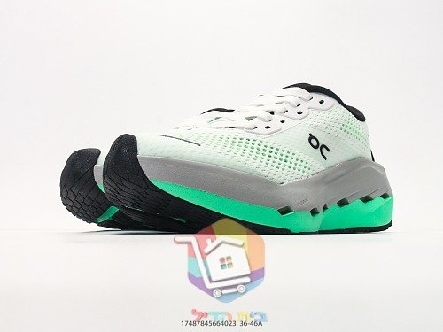OC Laufschuhe aus perforiertem Mesh mit dicker Sohle 46