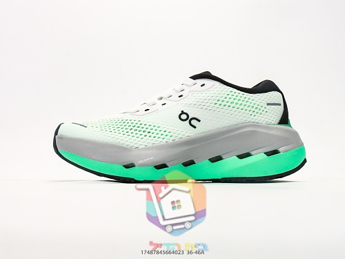OC Laufschuhe aus perforiertem Mesh mit dicker Sohle 54