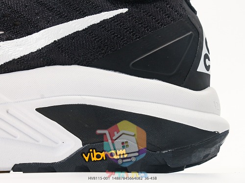 Nike ACG Trailschuhe mit Vibram-Sohle 12