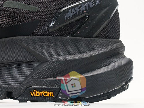 HOKA Mafate X Trailschuhe in Schwarz mit Vibram-Sohle 3