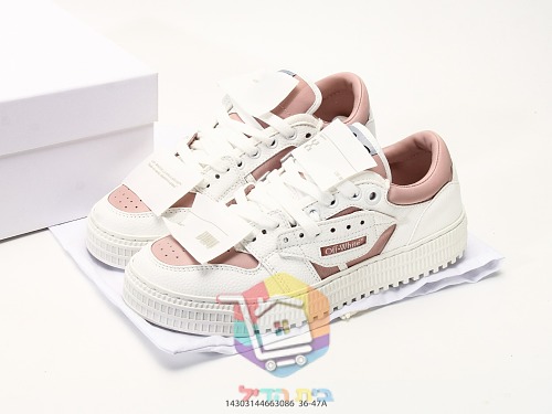 Off-White Off-Court 3.0 Sneaker in Weiß und Rosa 9