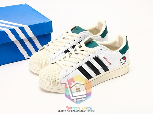 adidas Samba und Superstar Sneaker mit Hello Kitty Print 34