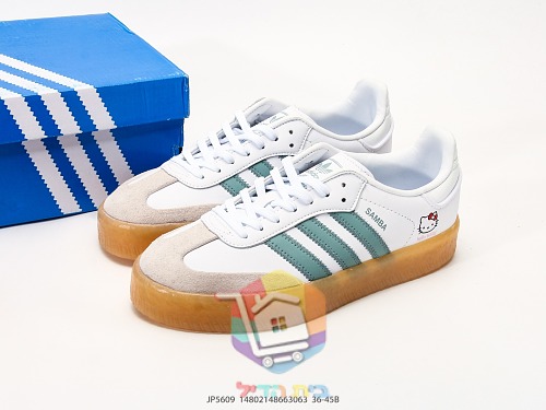 adidas Samba und Superstar Sneaker mit Hello Kitty Print 36