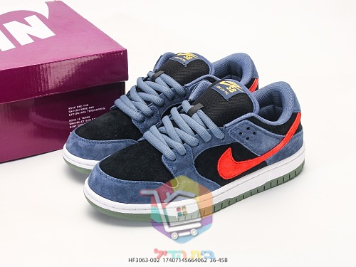 NIKE SB Dunk Low Pro Sneaker in blauem Wildleder 10