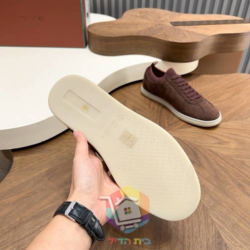 Sneaker Loro Piana aus Wildleder 24