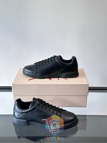 Sneaker DOLCE & GABBANA mit perforiertem DG an der Seite 4