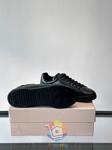 Sneaker DOLCE & GABBANA mit perforiertem DG an der Seite 8