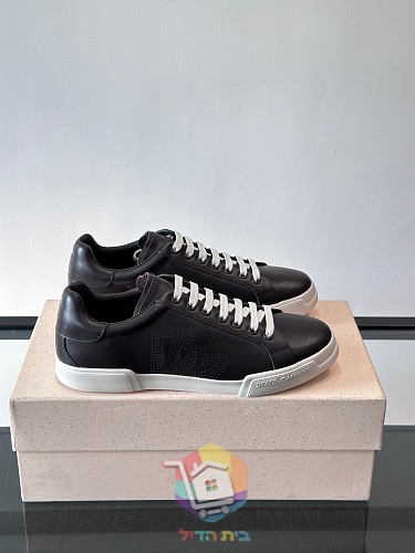 Sneaker DOLCE & GABBANA mit perforiertem DG an der Seite 9
