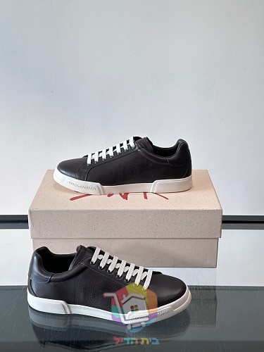 Sneaker DOLCE & GABBANA mit perforiertem DG an der Seite 12