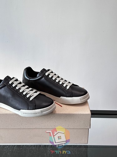 Sneaker DOLCE & GABBANA mit perforiertem DG an der Seite 14