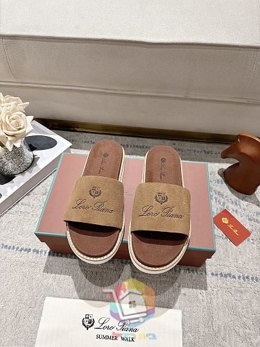 Plateau-Sandalen Loro Piana Summer Walk mit breitem Riemen 13