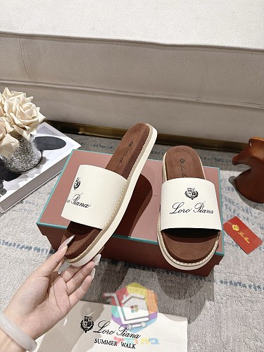 Plateau-Sandalen Loro Piana Summer Walk mit breitem Riemen 20