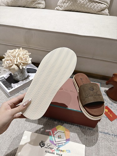 Plateau-Sandalen Loro Piana Summer Walk mit breitem Riemen 28