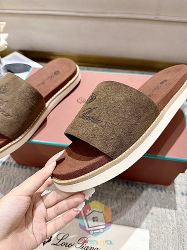 Plateau-Sandalen Loro Piana Summer Walk mit breitem Riemen 29