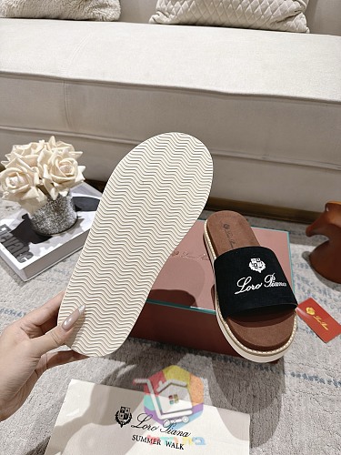 Plateau-Sandalen Loro Piana Summer Walk mit breitem Riemen 38