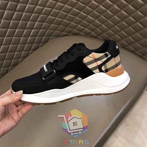 Sneaker BURBERRY mit Karomuster 34