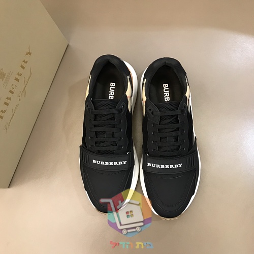 Sneaker BURBERRY mit Karomuster 40