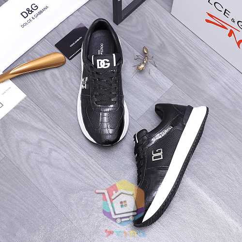Sneaker DOLCE&GABBANA mit DG aus Metall an der Seite 16