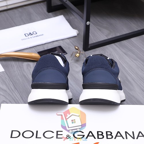 Sneaker DOLCE&GABBANA mit DG aus Metall an der Seite 19