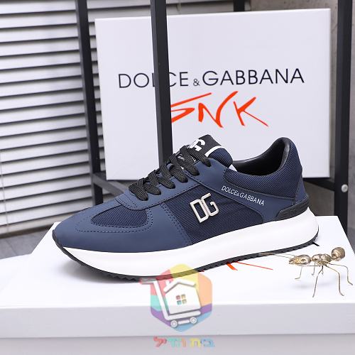 Sneaker DOLCE&GABBANA mit DG aus Metall an der Seite 22