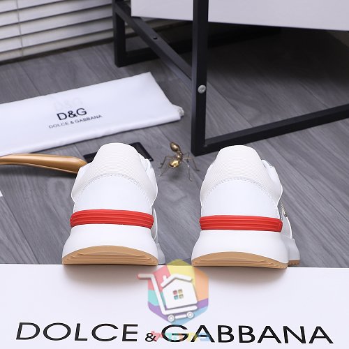 Sneaker DOLCE&GABBANA mit DG aus Metall an der Seite 28