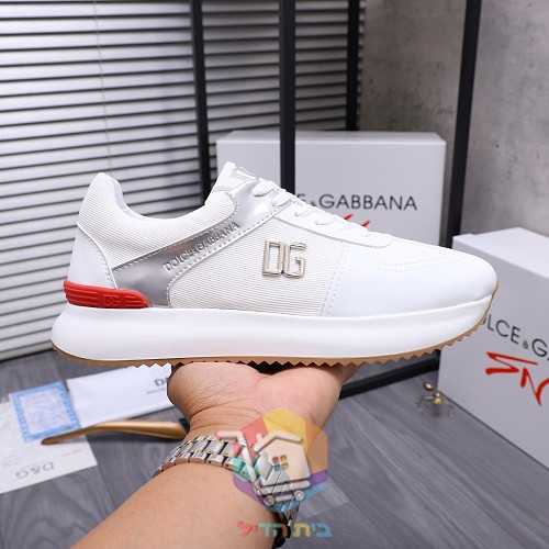 Sneaker DOLCE&GABBANA mit DG aus Metall an der Seite 30