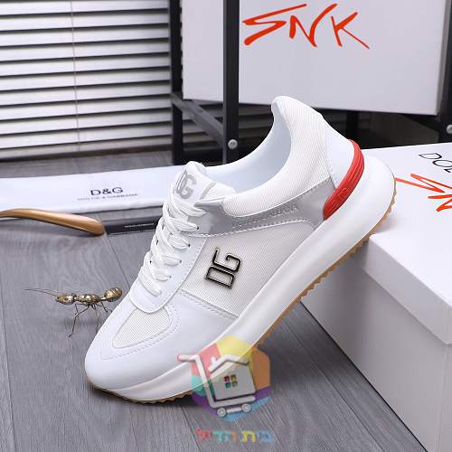 Sneaker DOLCE&GABBANA mit DG aus Metall an der Seite 33