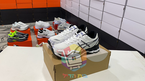 Laufschuhe ASICS GEL-Kayano 20 aus Mesh 10