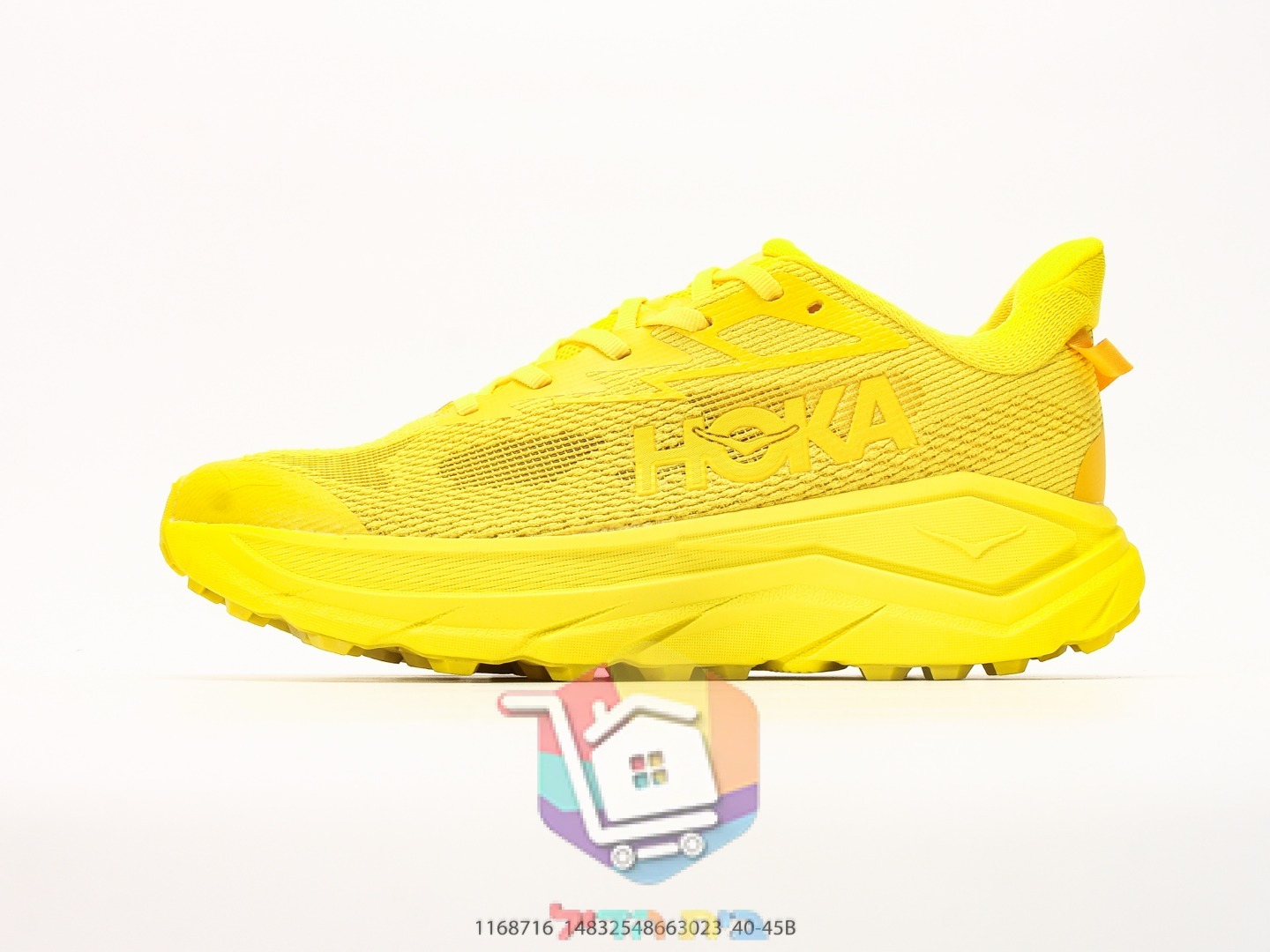 Laufschuhe HOKA mit dicker Dämpfung
