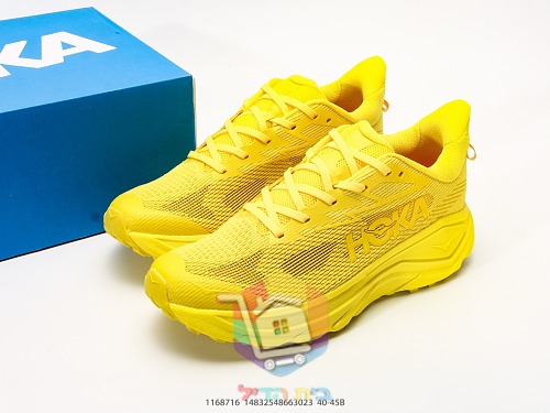 Laufschuhe HOKA mit dicker Dämpfung 2