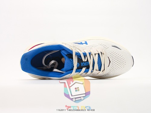 Laufschuhe HOKA mit dicker Dämpfung 18