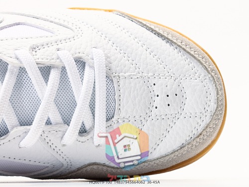 Sneaker Nike in Weiß mit karamellfarbener Sohle 2