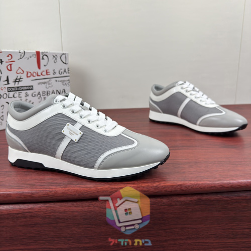 Dolce & Gabbana Sneaker mit Metallplatte an der Seite 16