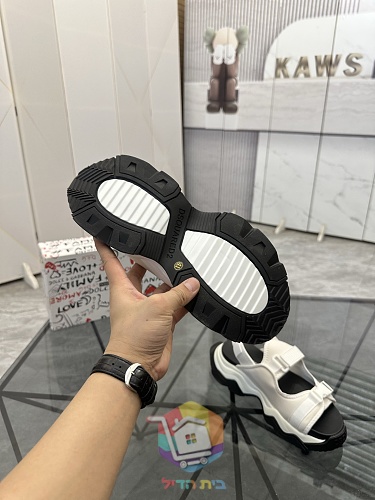 DSQUARED2 Sandalen mit drei verstellbaren Riemen 21