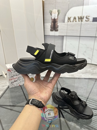 DSQUARED2 Sandalen mit drei verstellbaren Riemen 35
