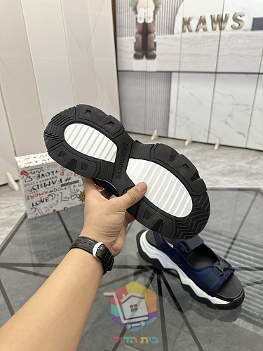 DSQUARED2 Sandalen mit drei verstellbaren Riemen 39