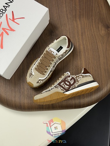 Dolce & Gabbana Sneaker mit DG-Logo aus Leder 21