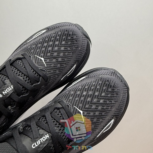 HOKA Laufschuhe in Schwarz und Weiß 6