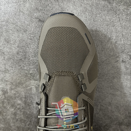On Cloud Laufschuhe in Khaki 5