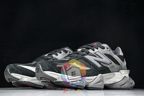New Balance 9060 in Schwarz und Grau 19