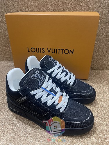 Sneaker Louis Vuitton LV Trainer 21