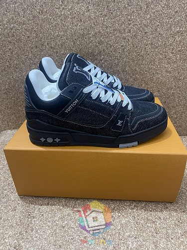 Sneaker Louis Vuitton LV Trainer 24