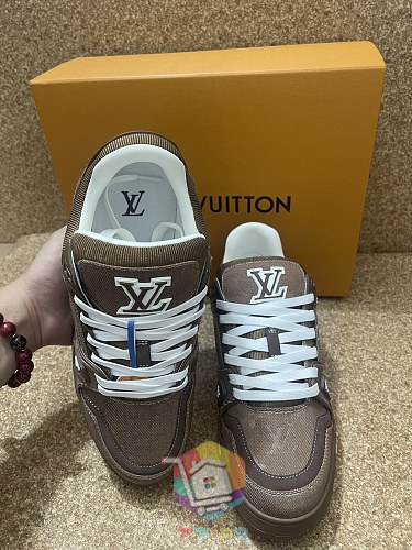 Sneaker Louis Vuitton LV Trainer 28