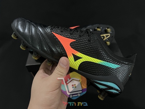 Mizuno Morelia Neo Fußballschuhe in Weiß und Schwarz 12