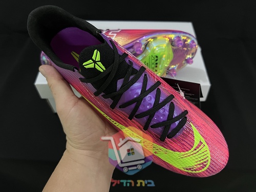 Nike Mercurial Fußballschuhe in Pink und Lila 4