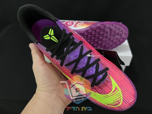 Nike Mercurial Fußballschuhe in Pink und Lila 12